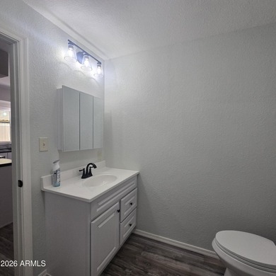 ON LEASED LAND: This home is absolutely gorgeous!! It has been - photo 26