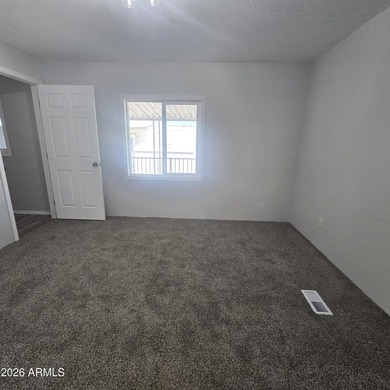 ON LEASED LAND: This home is absolutely gorgeous!! It has been - photo 34