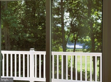 Welcome to waterfront living in Stratford Harbour! This stunning - photo 3