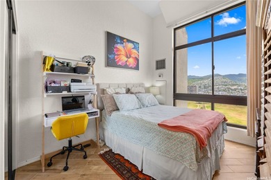 Amazing, one of a kind 2 bedroom 2 bath penthouse with washer - photo 10