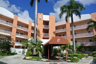 Lake Condo For Sale in Fort Lauderdale, Florida