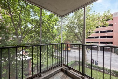 *Welcome to Hanover Court in the heart of vibrant neighborhood - photo 12