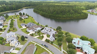 Luxury living meets exceptional craftsmanship in this - photo 13