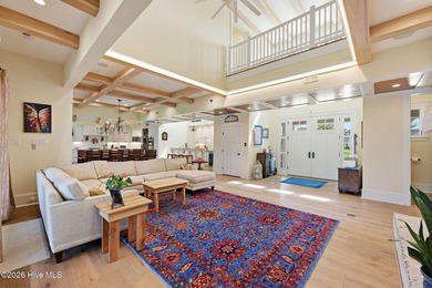 Luxury living meets exceptional craftsmanship in this - photo 19