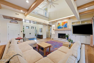 Luxury living meets exceptional craftsmanship in this - photo 21