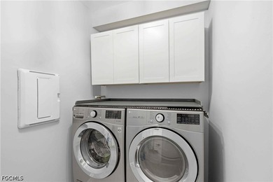 Welcome to 4439 Dutchess Park Rd., a 2-bedroom + DEN attached - photo 22