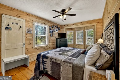 ~Long range mountain view log home perched on top of Walnut - photo 25