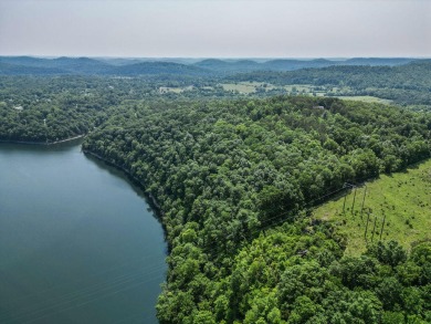 Lake Acreage For Sale in Burnside, Kentucky