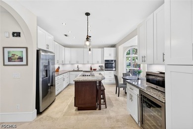 This exceptional 3 Bedroom + Den, 2.5 Bath riverfront residence - photo 9