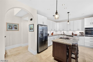 This exceptional 3 Bedroom + Den, 2.5 Bath riverfront residence - photo 10