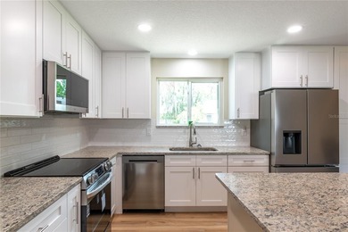 Beautifully updated 2-bedroom, 2-bath home in the sought-after - photo 5