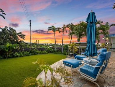 RARE North Shore luxury retreat with panoramic ocean views to - photo 6