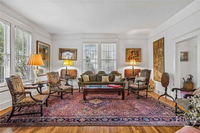 A large 1921 classic bungalow in historic Baldwin Park.There is - photo 12