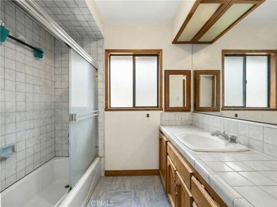 1305 S Cabrillo - photo 14