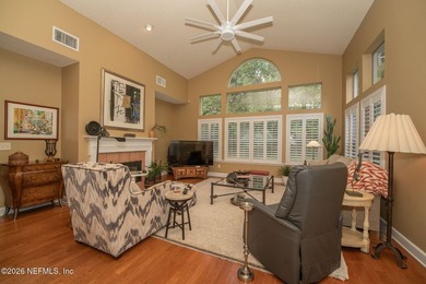 Hard to find 5 bedroom, 4 full bathrooms and 1 half guest - photo 18