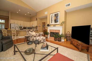 Hard to find 5 bedroom, 4 full bathrooms and 1 half guest - photo 19