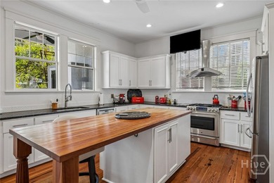 A large 1921 classic bungalow in historic Baldwin Park.There is - photo 20