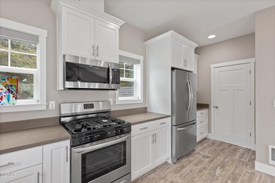 Beautiful Ocean view custom 2021(continued to build and improve - photo 25
