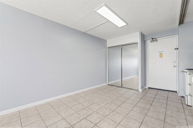 Discover this highly sought-after corner-end 1-bedroom, 1-bath - photo 4