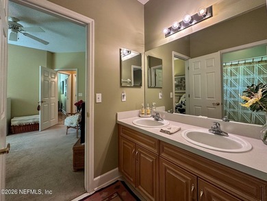 Hard to find 5 bedroom, 4 full bathrooms and 1 half guest - photo 38