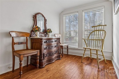 A large 1921 classic bungalow in historic Baldwin Park.There is - photo 47