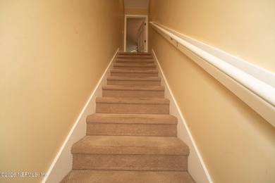Hard to find 5 bedroom, 4 full bathrooms and 1 half guest - photo 48