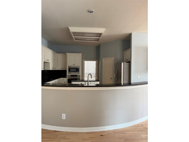 Coppell! 4 bedrooms and 3.5 Bath home available in Coppell - photo 8