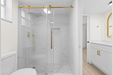 Welcome to this beautifully remodeled 2bed/1bath first floor - photo 17