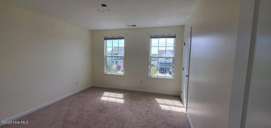 Discover the space you've been searching for in this expansive - photo 22