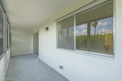 Welcome to this beautifully remodeled 2bed/1bath first floor - photo 23
