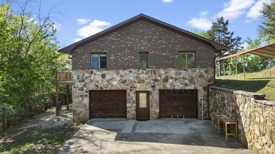 Rare opportunity to own over 11 acres of prime lakefront - photo 4