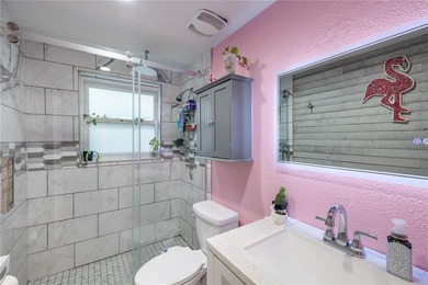 DIRECT GULF ACCESS POOL HOME on an oversized 8,600 sq ft lot - photo 24