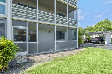 Welcome to this beautifully remodeled 2bed/1bath first floor - photo 24
