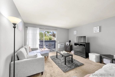 Centrally located in Mission Valley, this well-maintained studio - photo 6