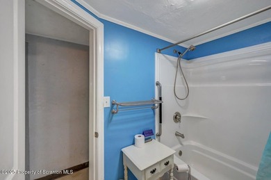 Seller is very motivated....bring reasonable offer. This - photo 29