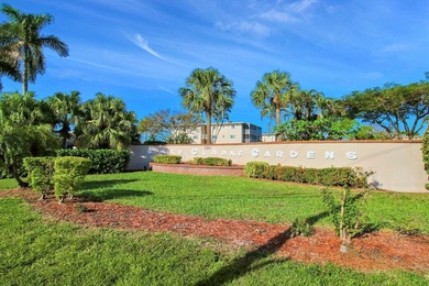 Welcome to this beautifully remodeled 2bed/1bath first floor - photo 33