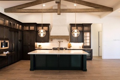 Welcome to luxury living in the prestigious Red Tail Golf Club - photo 5