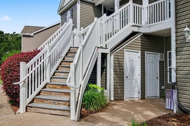 Spacious and well-appointed 3-bedroom, 2-bathroom second-floor - photo 4