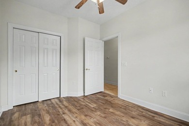 Spacious and well-appointed 3-bedroom, 2-bathroom second-floor - photo 10