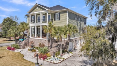Lake Home For Sale in Moncks Corner, South Carolina
