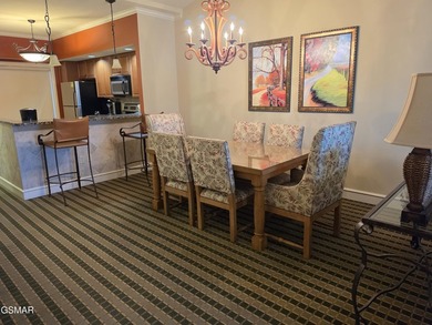 Top-floor 2BR/2BA condo in highly desirable RiverStone Resort - photo 4