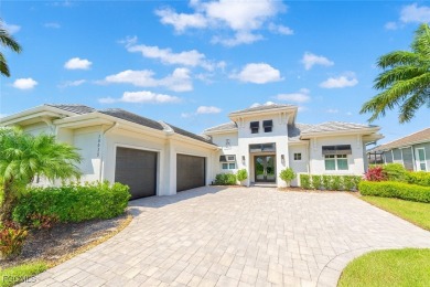 Lake Home Sale Pending in Fort Myers, Florida