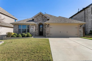 Seventeen Lakes  Home For Sale in Fort Worth Texas
