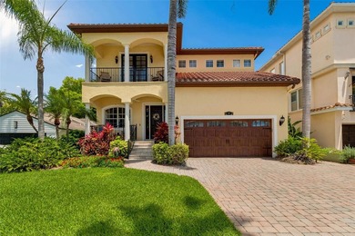 Welcome to 107 Bermuda, a beautifully crafted custom-built - photo 2