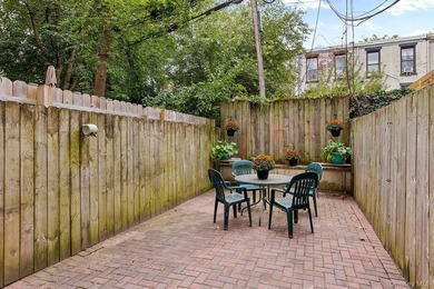 Park Slope Home with Private Outdoor Space, Den + Office Tucked - photo 6