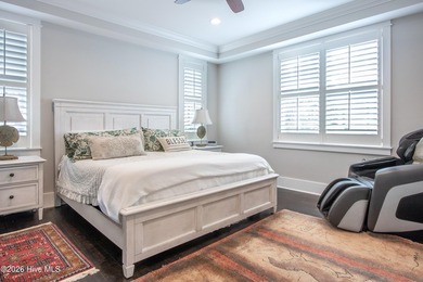 ''LOCK-IT AND LEAVE-IT! Stunning and move-in ready! With calming - photo 20