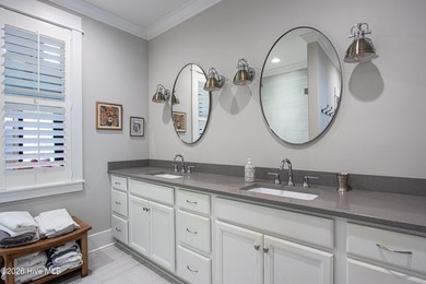 ''LOCK-IT AND LEAVE-IT! Stunning and move-in ready! With calming - photo 21