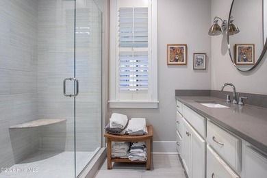 ''LOCK-IT AND LEAVE-IT! Stunning and move-in ready! With calming - photo 22