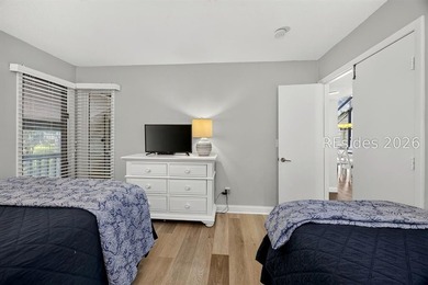 In the heart of Palmetto Dunes, this beautiful villa is the kind - photo 23