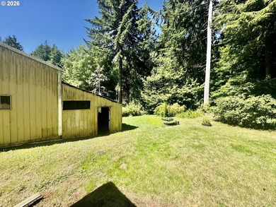 Welcome home to this 3 bedroom, 2 bathroom double-wide - photo 26